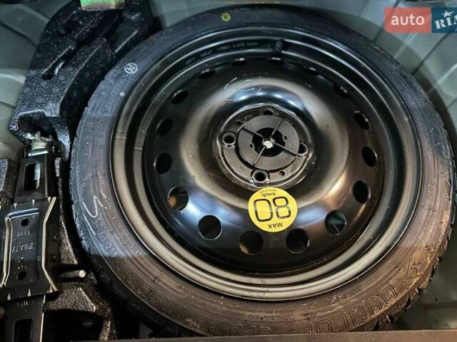 Чорний Ніссан Ноут, об'ємом двигуна 1.4 л та пробігом 125 тис. км за 6999 $, фото 21 на Automoto.ua