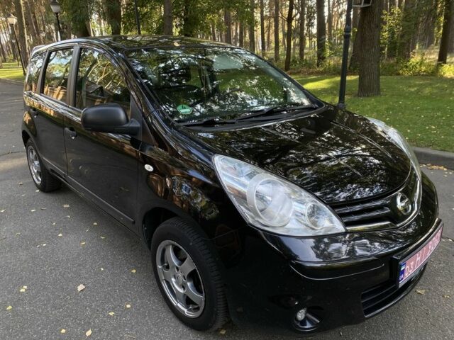 Чорний Ніссан Ноут, об'ємом двигуна 1.4 л та пробігом 203 тис. км за 5750 $, фото 1 на Automoto.ua