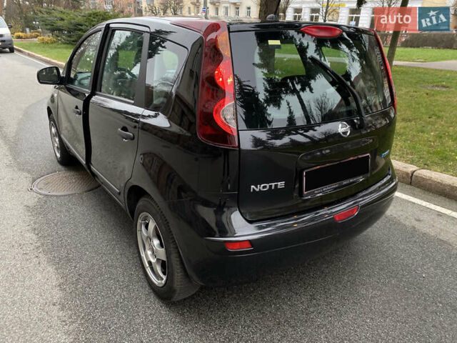 Черный Ниссан Ноут, объемом двигателя 1.4 л и пробегом 203 тыс. км за 5750 $, фото 6 на Automoto.ua