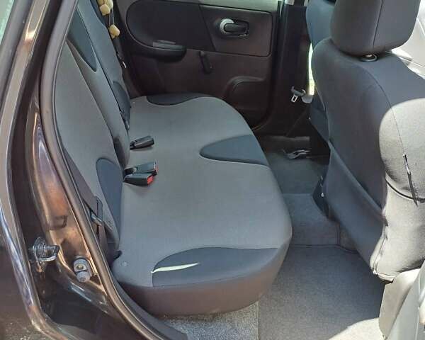 Черный Ниссан Ноут, объемом двигателя 1.46 л и пробегом 173 тыс. км за 6450 $, фото 3 на Automoto.ua