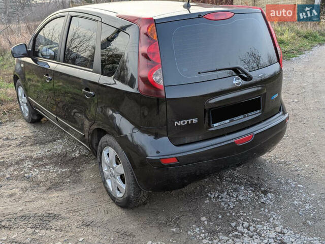 Черный Ниссан Ноут, объемом двигателя 1.39 л и пробегом 130 тыс. км за 6300 $, фото 2 на Automoto.ua