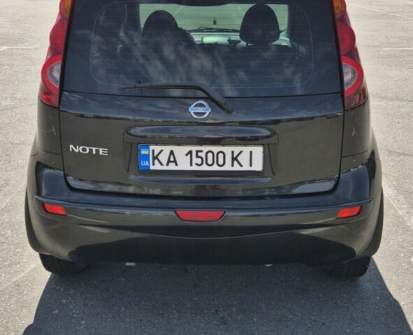 Черный Ниссан Ноут, объемом двигателя 1.6 л и пробегом 270 тыс. км за 6700 $, фото 2 на Automoto.ua