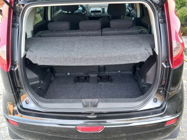 Чорний Ніссан Ноут, об'ємом двигуна 1.4 л та пробігом 100 тис. км за 6700 $, фото 5 на Automoto.ua