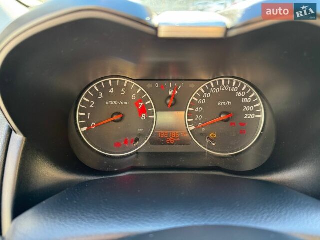 Черный Ниссан Ноут, объемом двигателя 1.6 л и пробегом 122 тыс. км за 8000 $, фото 13 на Automoto.ua