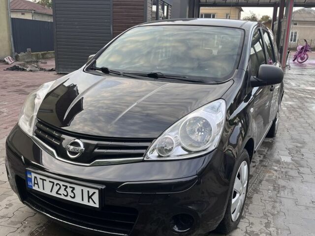 Черный Ниссан Ноут, объемом двигателя 1.4 л и пробегом 246 тыс. км за 7200 $, фото 1 на Automoto.ua
