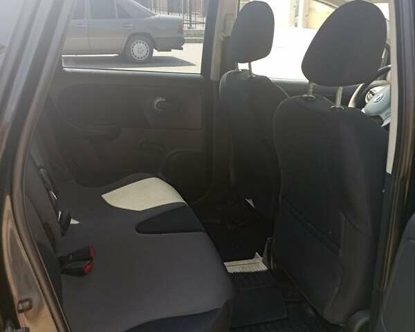 Черный Ниссан Ноут, объемом двигателя 1.39 л и пробегом 215 тыс. км за 5550 $, фото 7 на Automoto.ua