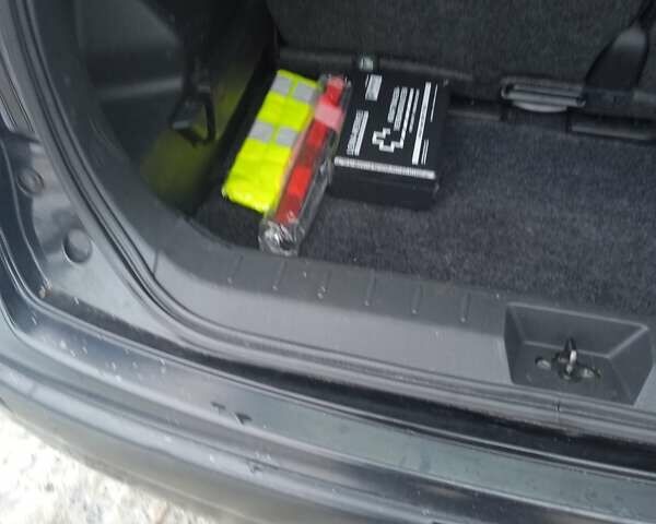 Чорний Ніссан Ноут, об'ємом двигуна 1.4 л та пробігом 195 тис. км за 5550 $, фото 6 на Automoto.ua