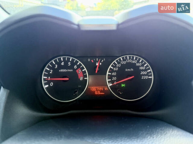 Черный Ниссан Ноут, объемом двигателя 1.39 л и пробегом 136 тыс. км за 5600 $, фото 24 на Automoto.ua