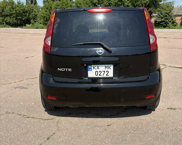 Черный Ниссан Ноут, объемом двигателя 1.5 л и пробегом 141 тыс. км за 7000 $, фото 27 на Automoto.ua