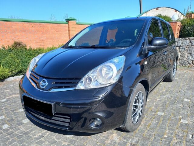 Чорний Ніссан Ноут, об'ємом двигуна 1.4 л та пробігом 100 тис. км за 6700 $, фото 3 на Automoto.ua