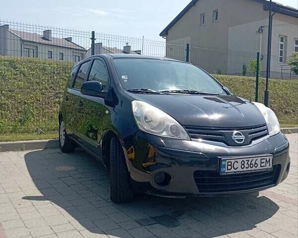 Черный Ниссан Ноут, объемом двигателя 1.39 л и пробегом 215 тыс. км за 5550 $, фото 4 на Automoto.ua