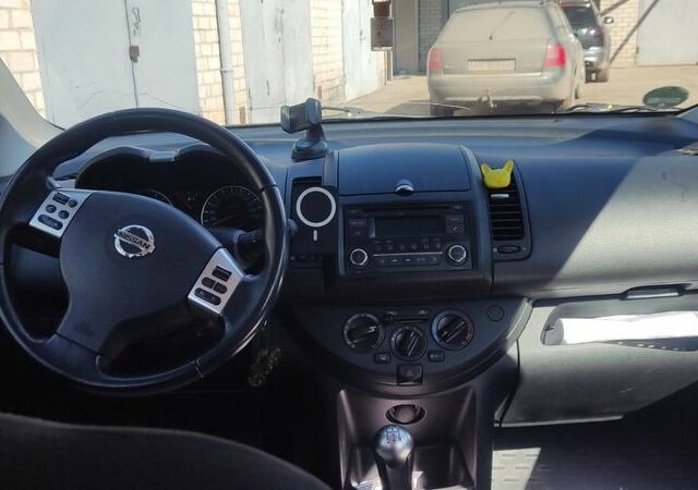 Чорний Ніссан Ноут, об'ємом двигуна 1.5 л та пробігом 265 тис. км за 6300 $, фото 2 на Automoto.ua
