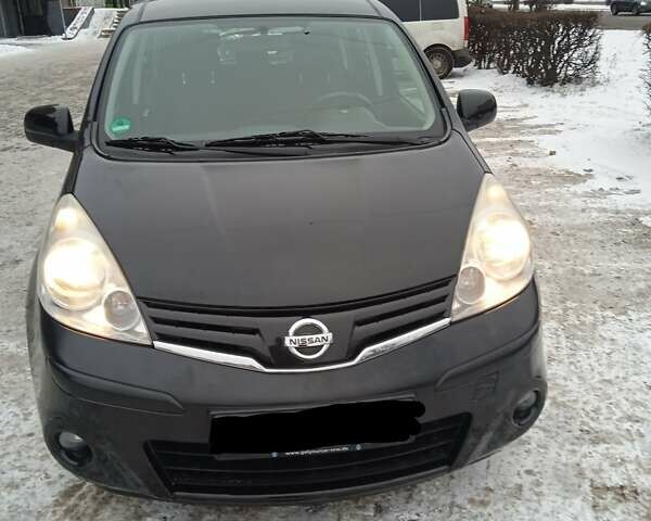 Чорний Ніссан Ноут, об'ємом двигуна 1.4 л та пробігом 195 тис. км за 5550 $, фото 5 на Automoto.ua
