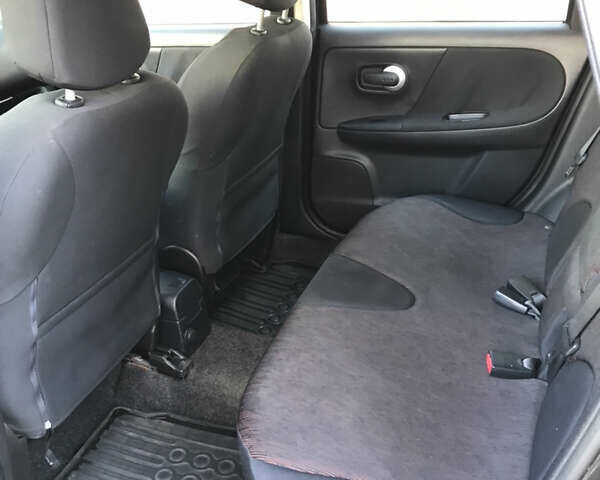 Чорний Ніссан Ноут, об'ємом двигуна 1.46 л та пробігом 320 тис. км за 5000 $, фото 6 на Automoto.ua