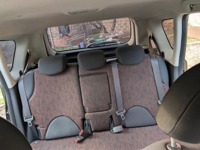 Чорний Ніссан Ноут, об'ємом двигуна 1.4 л та пробігом 127 тис. км за 6614 $, фото 9 на Automoto.ua