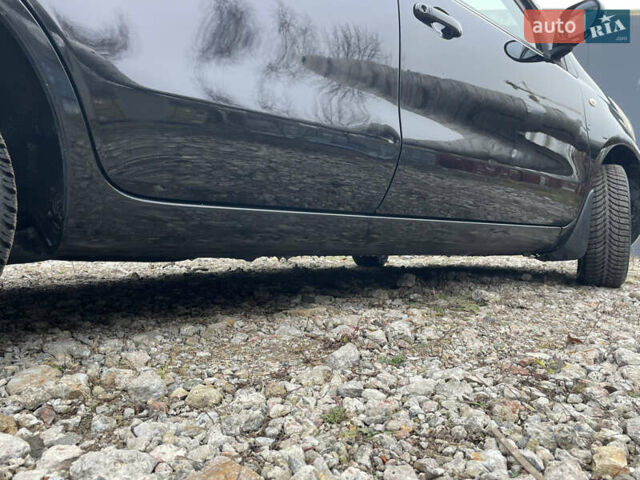 Черный Ниссан Ноут, объемом двигателя 1.5 л и пробегом 80 тыс. км за 7500 $, фото 14 на Automoto.ua