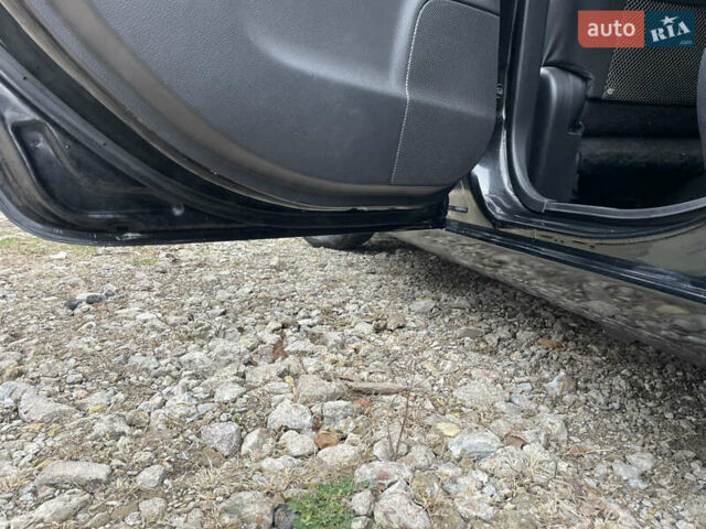 Черный Ниссан Ноут, объемом двигателя 1.5 л и пробегом 80 тыс. км за 7500 $, фото 10 на Automoto.ua