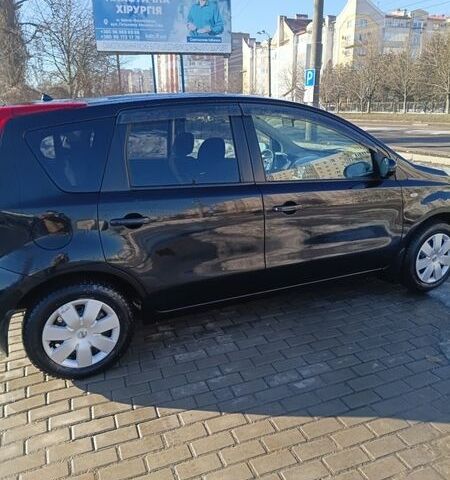 Черный Ниссан Ноут, объемом двигателя 1.5 л и пробегом 75 тыс. км за 6900 $, фото 2 на Automoto.ua