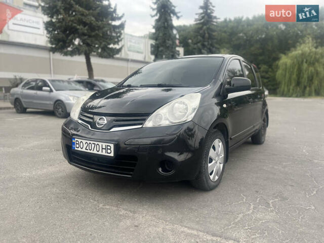 Чорний Ніссан Ноут, об'ємом двигуна 1.6 л та пробігом 197 тис. км за 7800 $, фото 2 на Automoto.ua