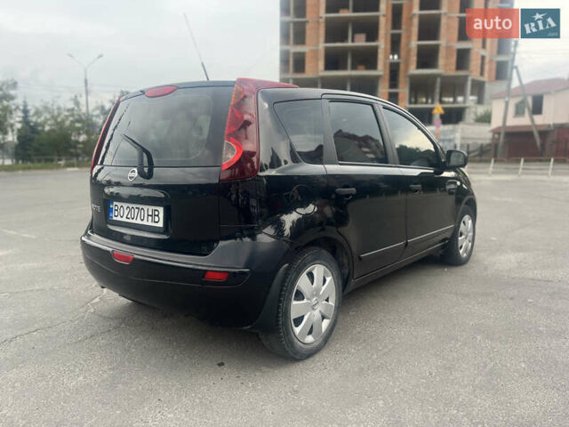 Чорний Ніссан Ноут, об'ємом двигуна 1.6 л та пробігом 197 тис. км за 7800 $, фото 4 на Automoto.ua
