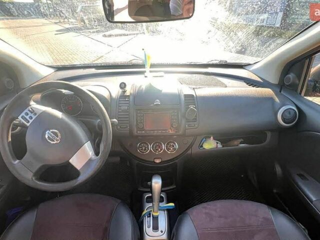 Чорний Ніссан Ноут, об'ємом двигуна 1.6 л та пробігом 171 тис. км за 7500 $, фото 8 на Automoto.ua