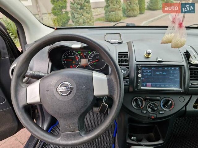 Черный Ниссан Ноут, объемом двигателя 1.4 л и пробегом 199 тыс. км за 5700 $, фото 32 на Automoto.ua