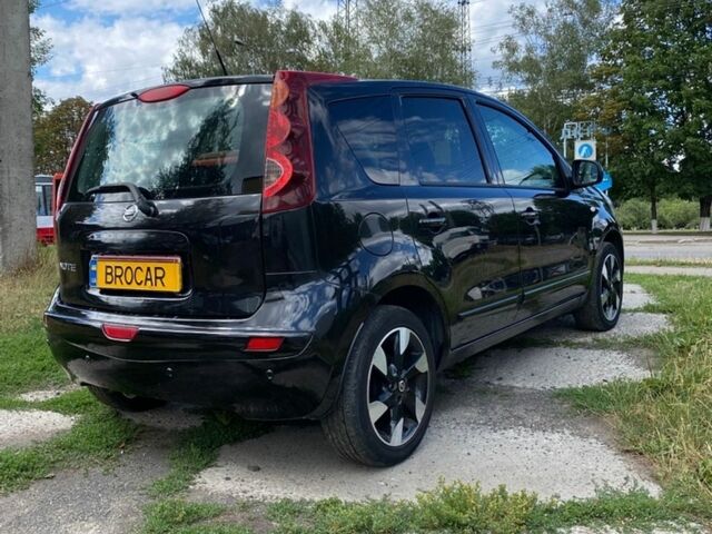 Чорний Ніссан Ноут, об'ємом двигуна 1.6 л та пробігом 211 тис. км за 6200 $, фото 5 на Automoto.ua