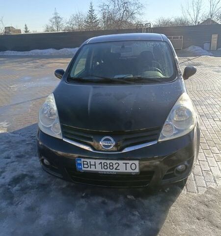 Черный Ниссан Ноут, объемом двигателя 1.5 л и пробегом 75 тыс. км за 6900 $, фото 1 на Automoto.ua