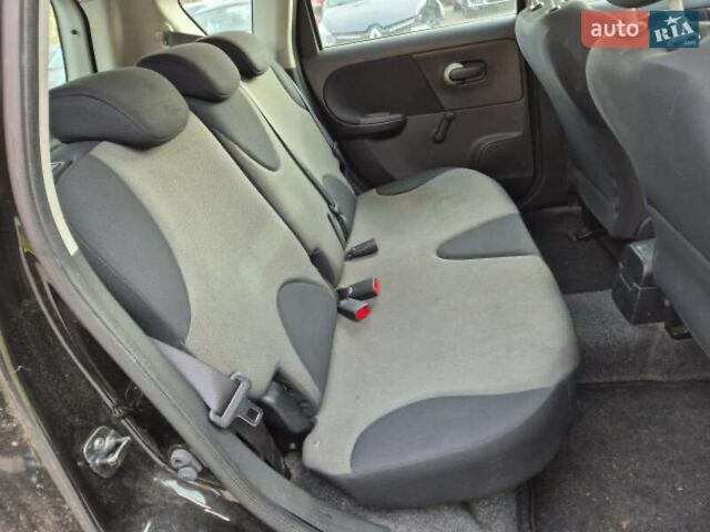 Чорний Ніссан Ноут, об'ємом двигуна 1.39 л та пробігом 200 тис. км за 3999 $, фото 10 на Automoto.ua