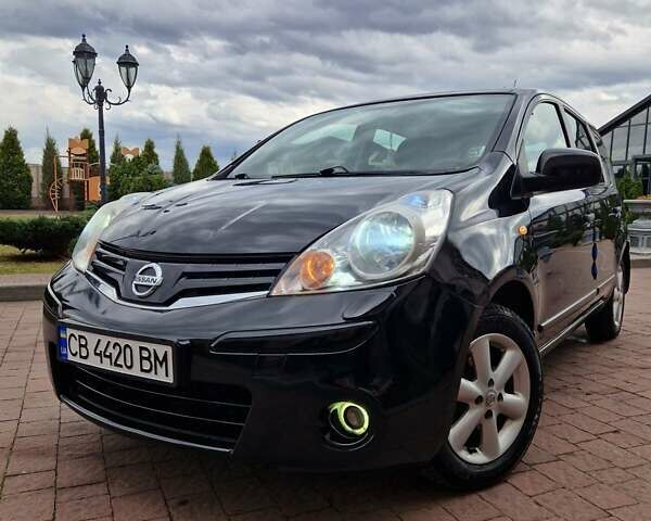 Черный Ниссан Ноут, объемом двигателя 1.4 л и пробегом 199 тыс. км за 5700 $, фото 3 на Automoto.ua