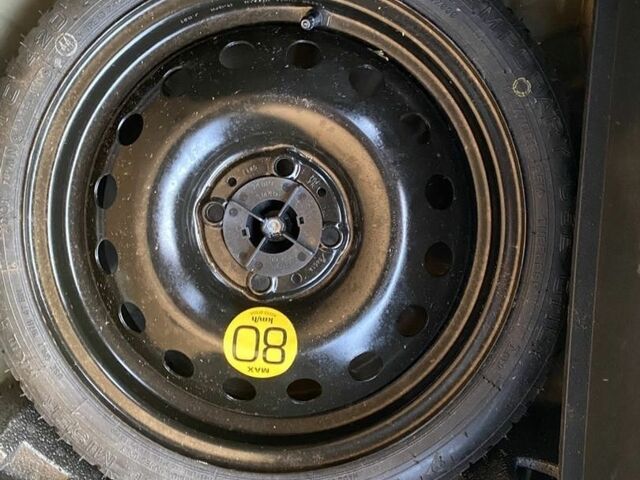 Чорний Ніссан Ноут, об'ємом двигуна 1.6 л та пробігом 140 тис. км за 7990 $, фото 30 на Automoto.ua