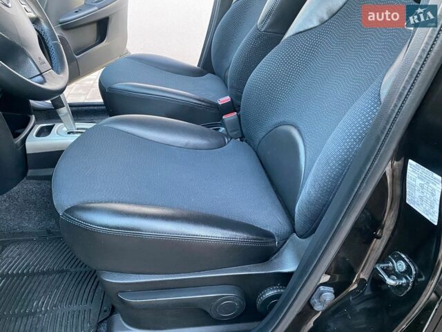 Чорний Ніссан Ноут, об'ємом двигуна 1.6 л та пробігом 140 тис. км за 7990 $, фото 15 на Automoto.ua