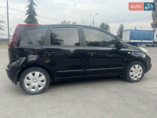 Чорний Ніссан Ноут, об'ємом двигуна 1.6 л та пробігом 197 тис. км за 7800 $, фото 3 на Automoto.ua