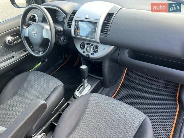 Черный Ниссан Ноут, объемом двигателя 1.5 л и пробегом 111 тыс. км за 7200 $, фото 5 на Automoto.ua