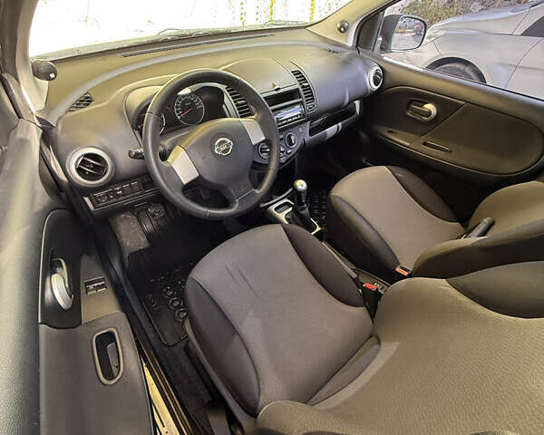 Чорний Ніссан Ноут, об'ємом двигуна 1.4 л та пробігом 150 тис. км за 6200 $, фото 6 на Automoto.ua