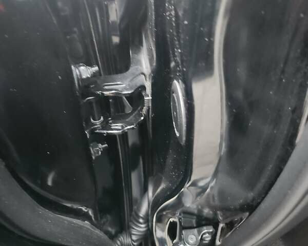 Чорний Ніссан Ноут, об'ємом двигуна 1.2 л та пробігом 60 тис. км за 7950 $, фото 24 на Automoto.ua