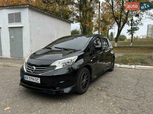 Черный Ниссан Ноут, объемом двигателя 1.2 л и пробегом 60 тыс. км за 9200 $, фото 4 на Automoto.ua