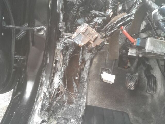 Черный Ниссан Ноут, объемом двигателя 1.5 л и пробегом 121 тыс. км за 5100 $, фото 18 на Automoto.ua