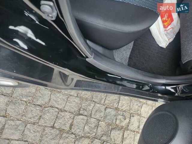 Чорний Ніссан Ноут, об'ємом двигуна 1.2 л та пробігом 60 тис. км за 7950 $, фото 15 на Automoto.ua