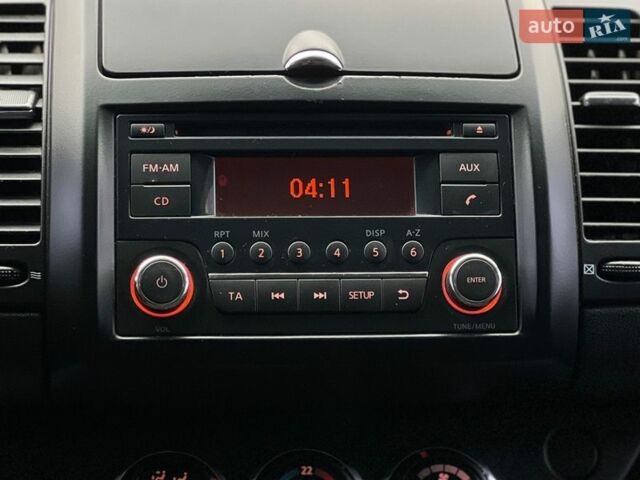 Черный Ниссан Ноут, объемом двигателя 1.39 л и пробегом 140 тыс. км за 6900 $, фото 12 на Automoto.ua