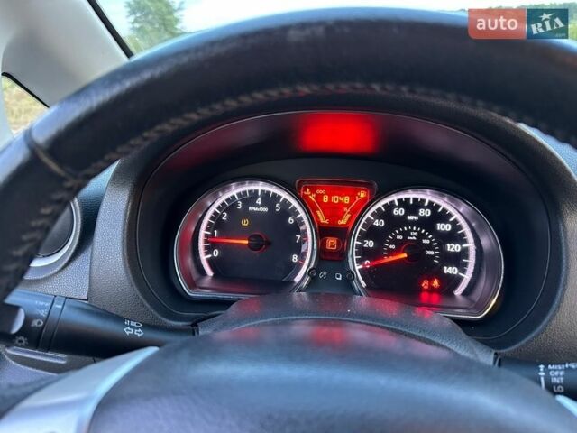 Черный Ниссан Ноут, объемом двигателя 1.6 л и пробегом 128 тыс. км за 7200 $, фото 31 на Automoto.ua