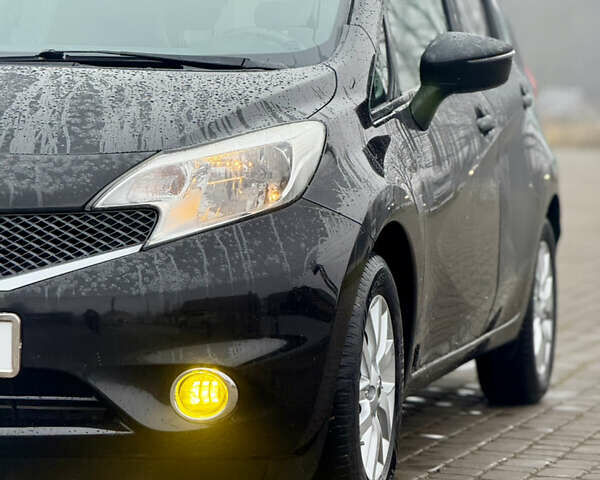 Черный Ниссан Ноут, объемом двигателя 1.46 л и пробегом 177 тыс. км за 7999 $, фото 4 на Automoto.ua