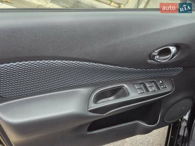 Черный Ниссан Ноут, объемом двигателя 1.2 л и пробегом 65 тыс. км за 8900 $, фото 28 на Automoto.ua