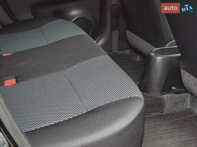 Черный Ниссан Ноут, объемом двигателя 1.2 л и пробегом 65 тыс. км за 8900 $, фото 39 на Automoto.ua