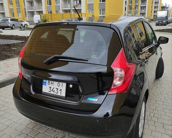 Чорний Ніссан Ноут, об'ємом двигуна 1.6 л та пробігом 128 тис. км за 8299 $, фото 4 на Automoto.ua