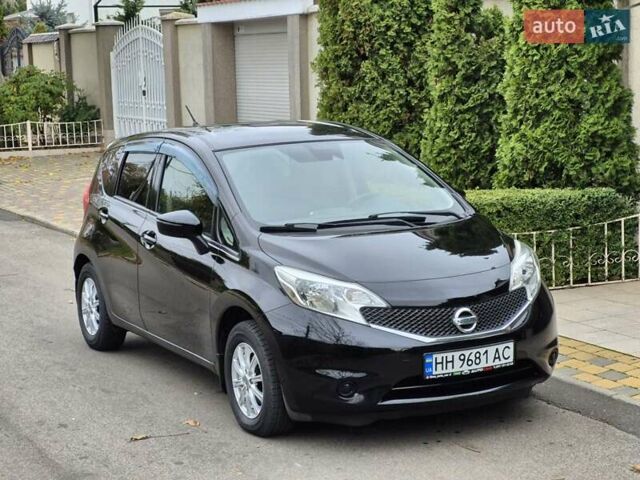 Черный Ниссан Ноут, объемом двигателя 1.2 л и пробегом 65 тыс. км за 8900 $, фото 8 на Automoto.ua