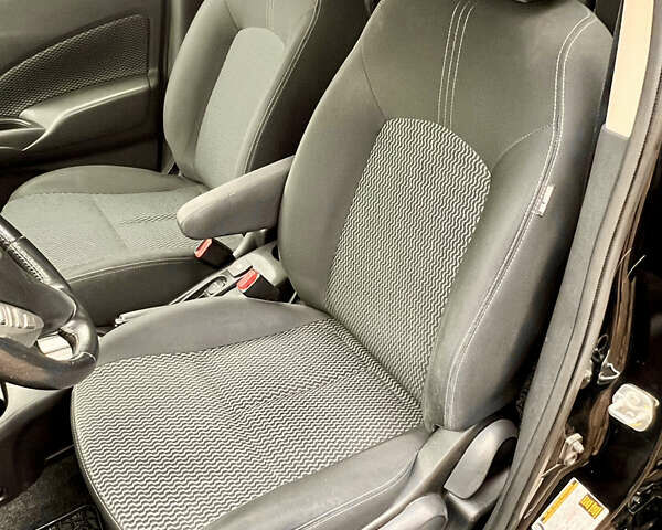 Ниссан Ноут 2015 в Львове на Automoto.ua Черный Ниссан Ноут, объемом двигателя 1.6 л и пробегом 235 тыс. км за 7950 $, фото 18 на Automoto.ua