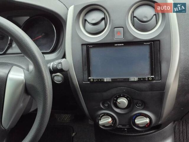 Черный Ниссан Ноут, объемом двигателя 1.2 л и пробегом 65 тыс. км за 8900 $, фото 26 на Automoto.ua