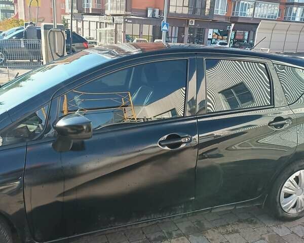 Ніссан Ноут 2015 у Львові на Automoto.ua Чорний Ніссан Ноут, об'ємом двигуна 1.6 л та пробігом 143 тис. км за 7500 $, фото 20 на Automoto.ua