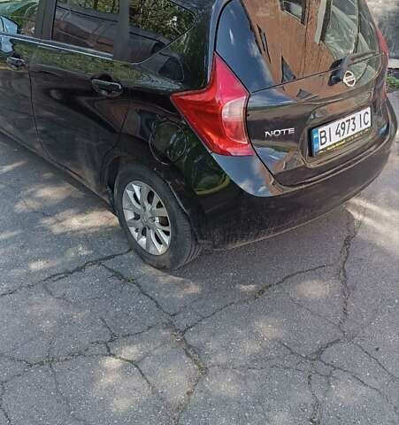 Черный Ниссан Ноут, объемом двигателя 1.46 л и пробегом 197 тыс. км за 9000 $, фото 3 на Automoto.ua